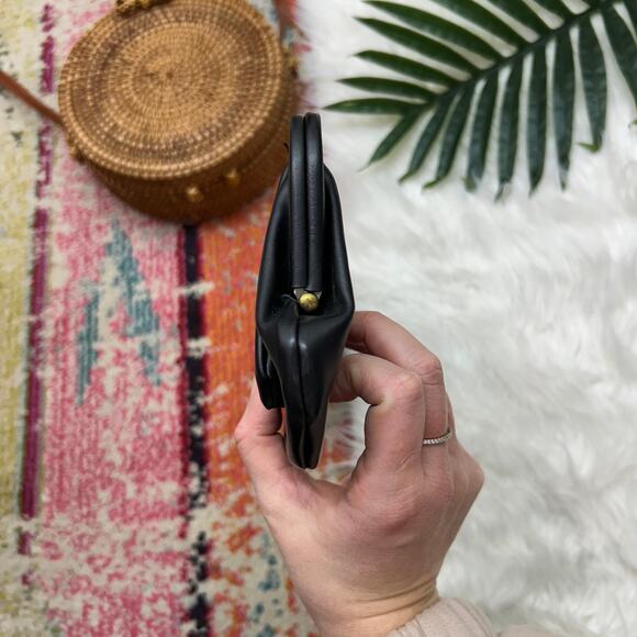 Vintage Black Faux Leather Clutch - Picture 4 of 6